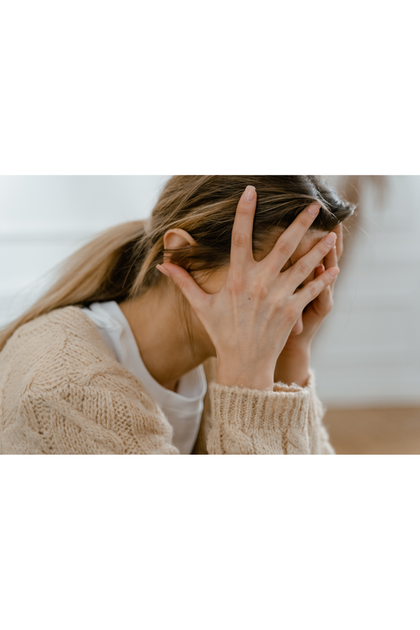 もめ事に頭を抱える師長
